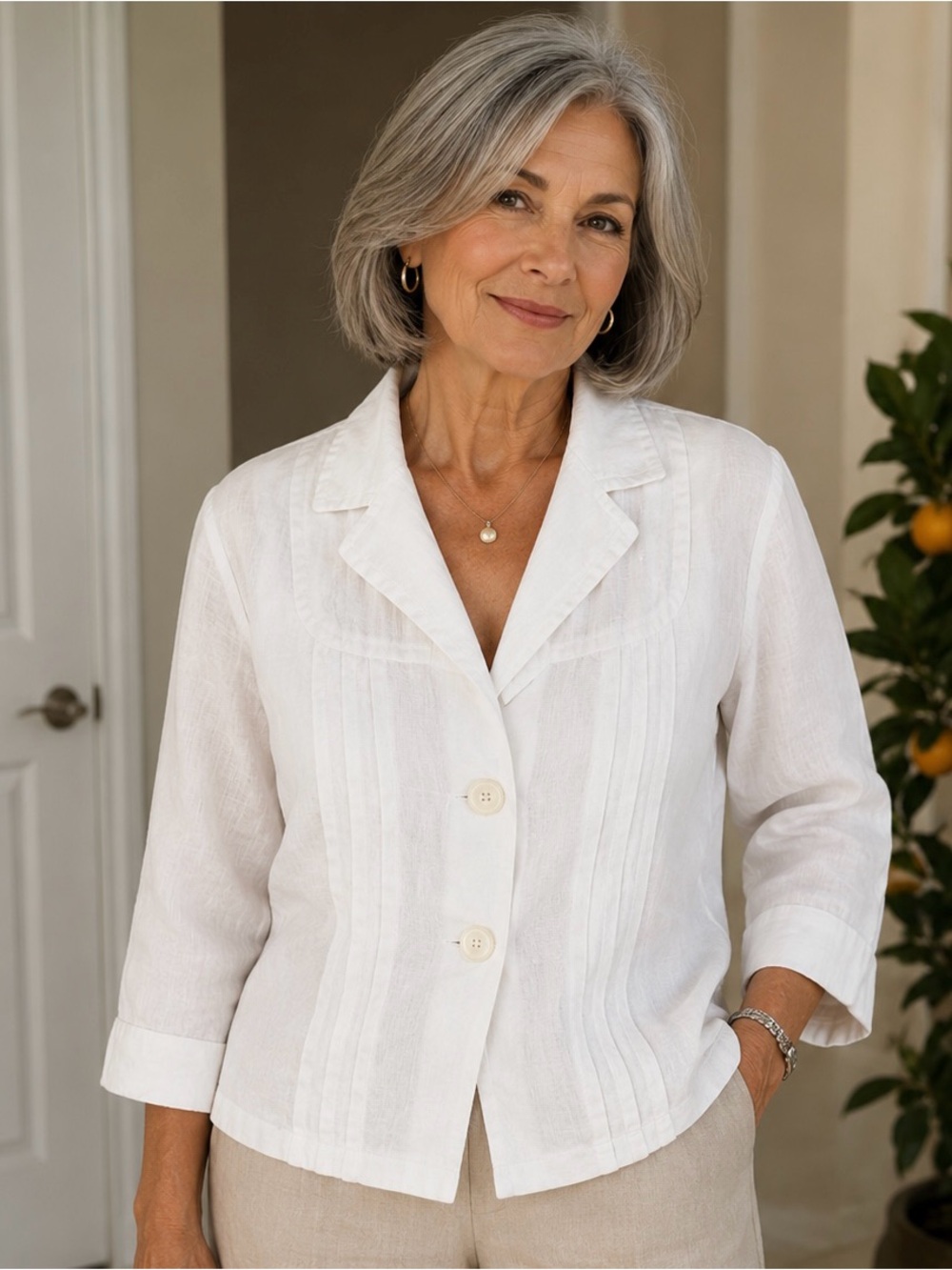 Chicos size 3 Women’s White 100% Linen Button-Front Jacket. X large